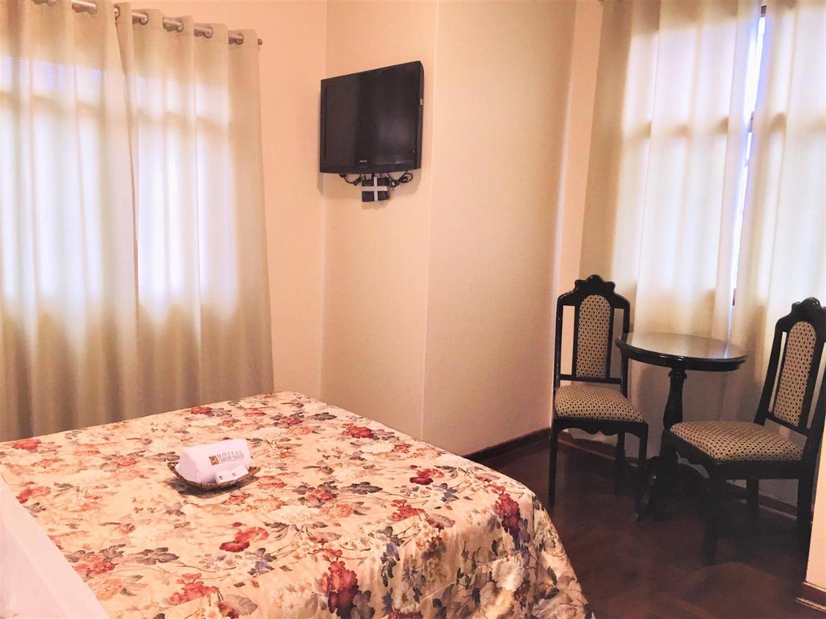 Hostal Carlos Tenaud Лима Экстерьер фото