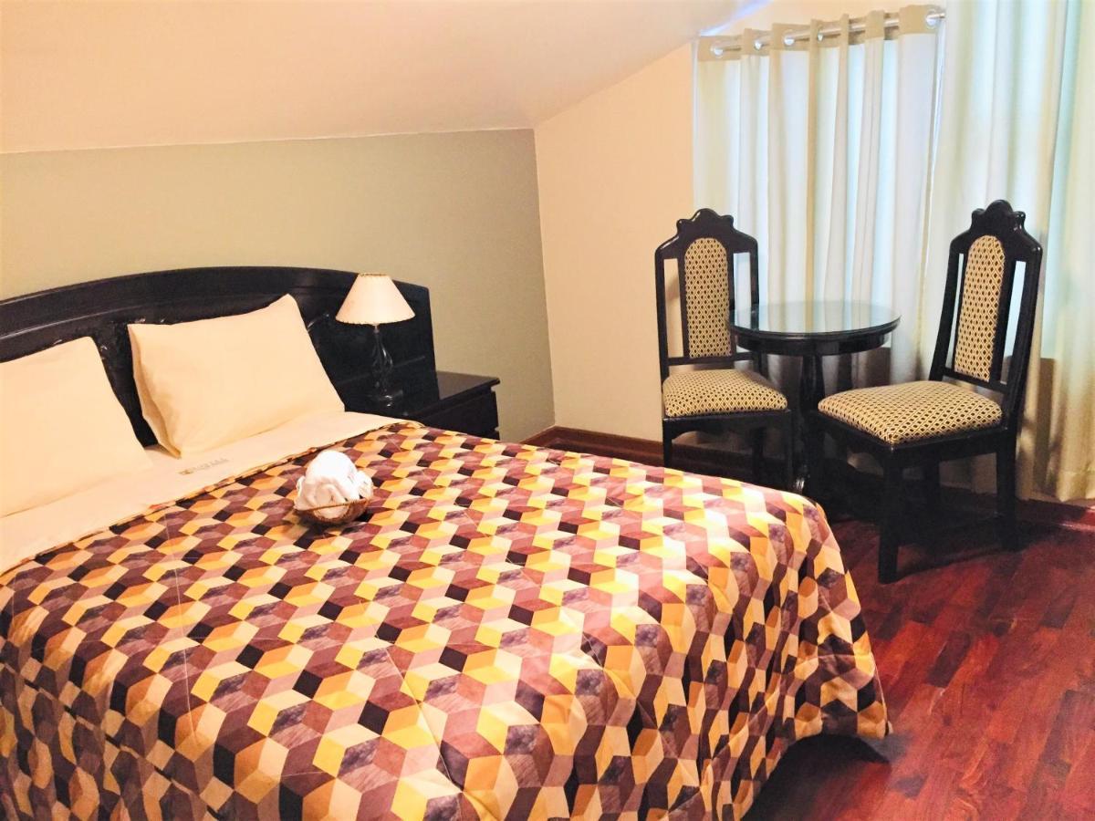 Hostal Carlos Tenaud Лима Экстерьер фото